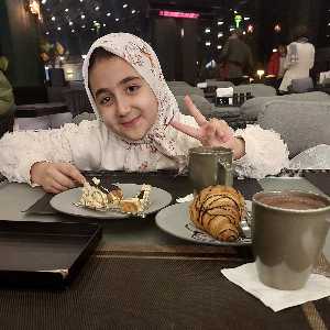 تسنیم زرین نگار